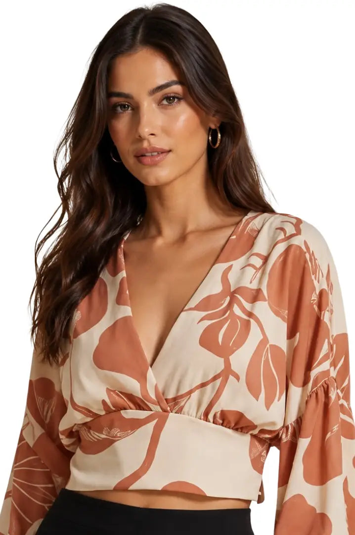 Blusa casual estilo relajado