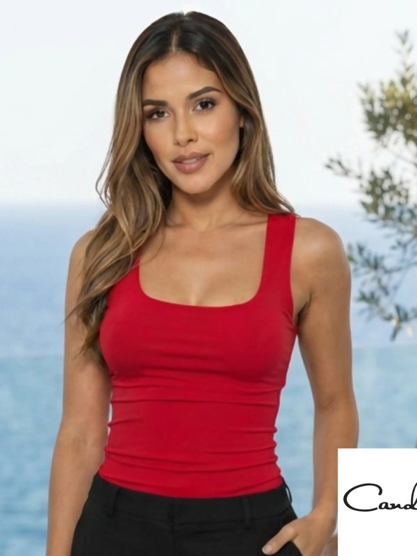 Blusa de silueta ceñida para clima cálido