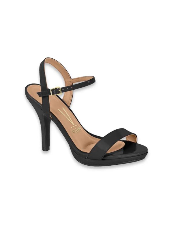 Sandalia elegante outfit de noche