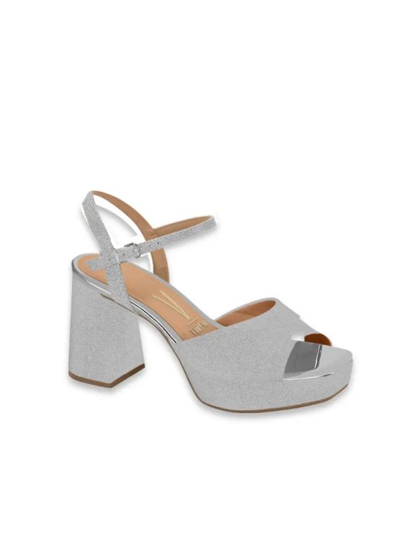 Sandalia elegante mujer sofisticado