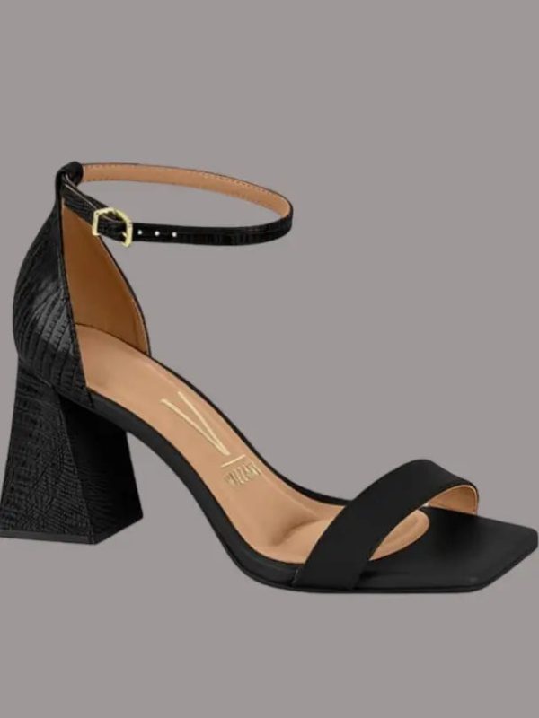 Sandalia casual look moderno