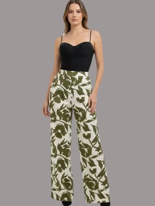 Pantalón casual acabado moderno