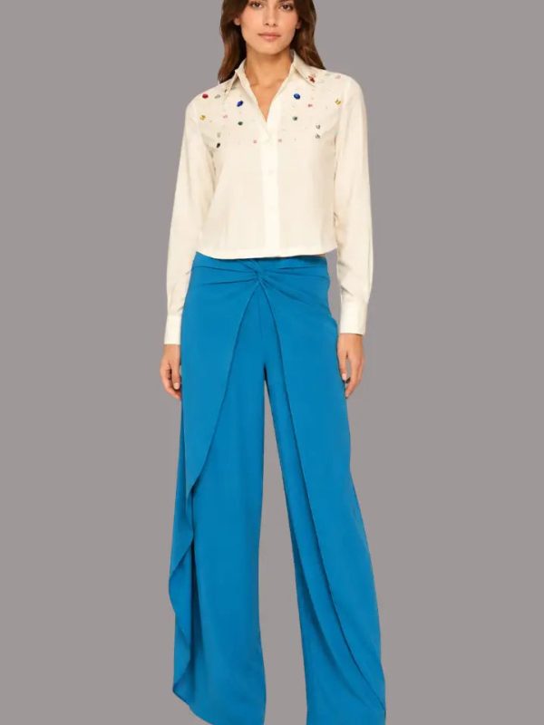 Pantalón casual corte actual