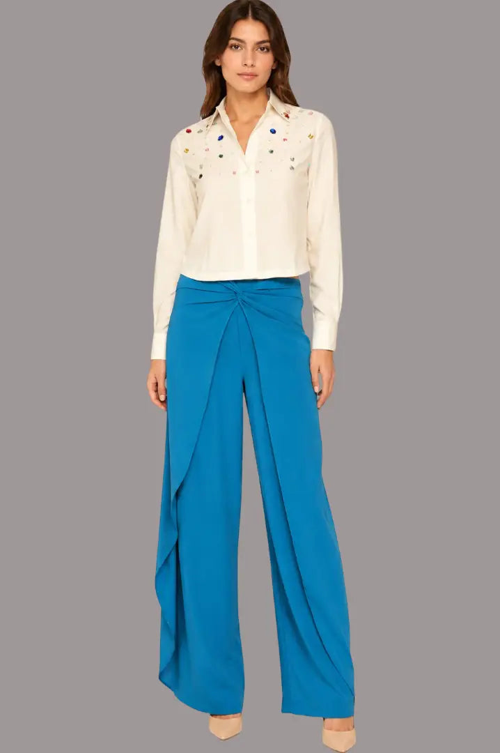 Pantalón casual corte actual