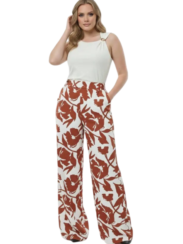Pantalón casual acabado moderno