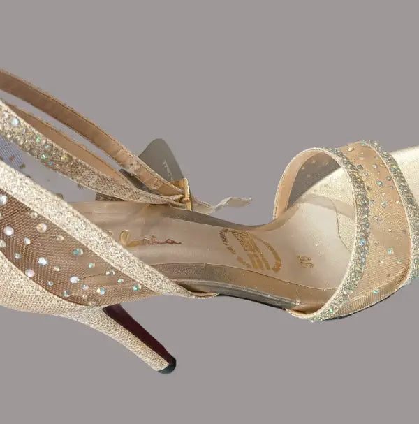 Sandalia elegantes de noche