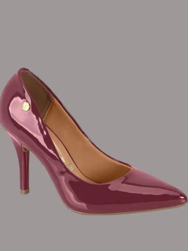 Stiletto formal estable