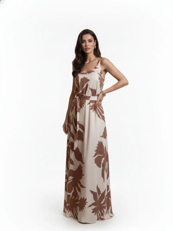 Vestido con hojas