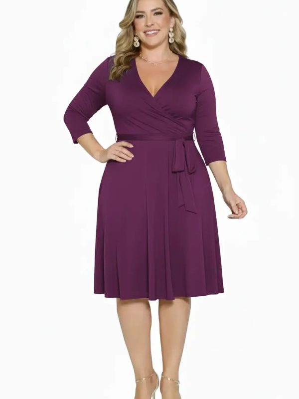 Vestido corto plus ejecutivo