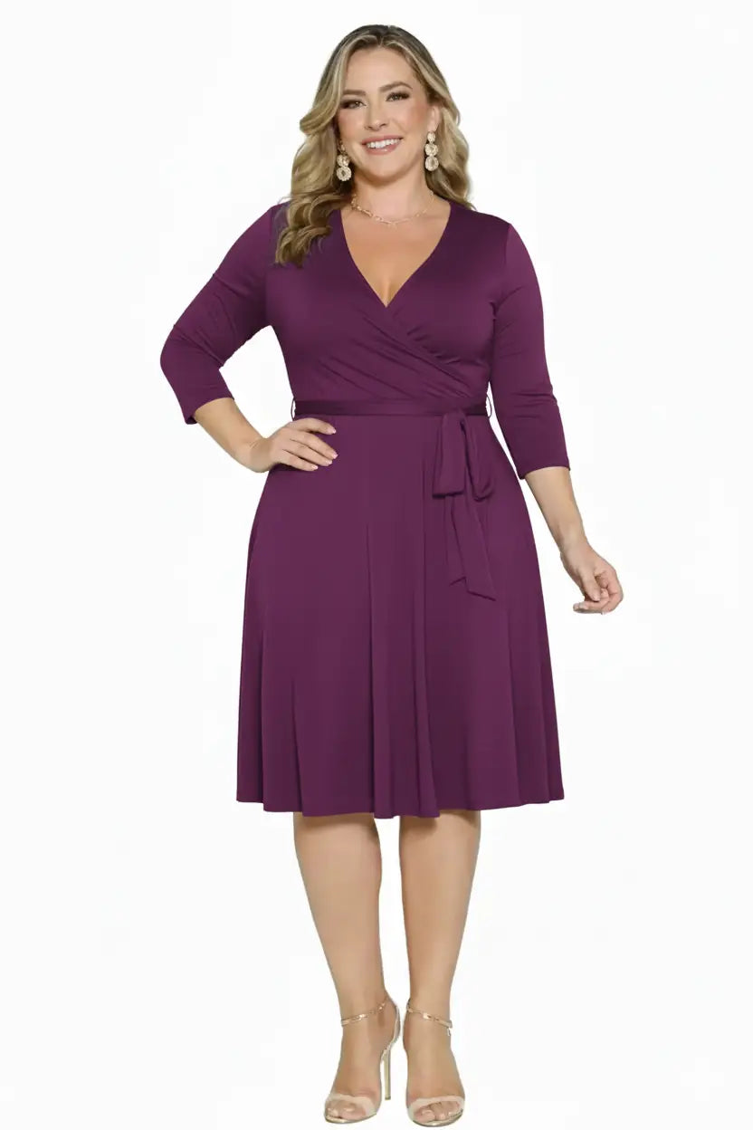 Vestido corto plus ejecutivo