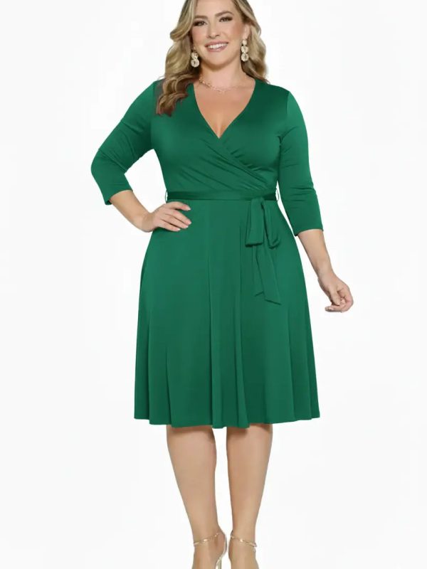 Vestido corto plus ejecutivo