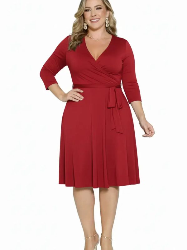 Vestido corto plus ejecutivo