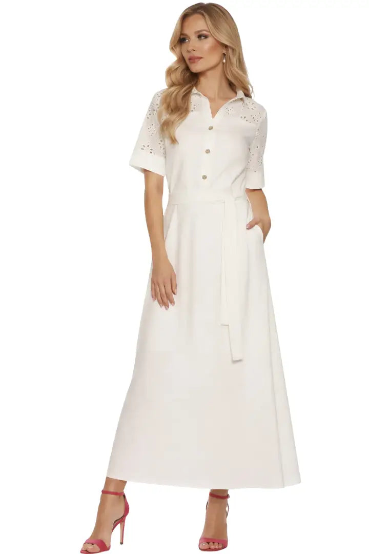 Vestido con bordado